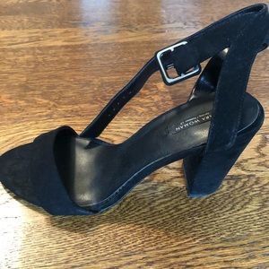 Zara high heel sandal in black suede size 40/10